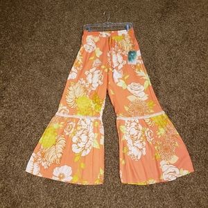 True Destinations Resort Wear Flare Pants Beach Wear size Med